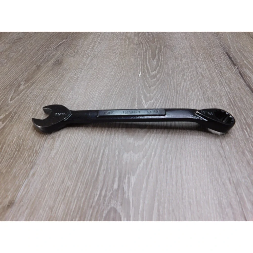 Very nice Craftsman Black Oxide 11/16 Combo Wrench Universal Spline 12961 D-ab